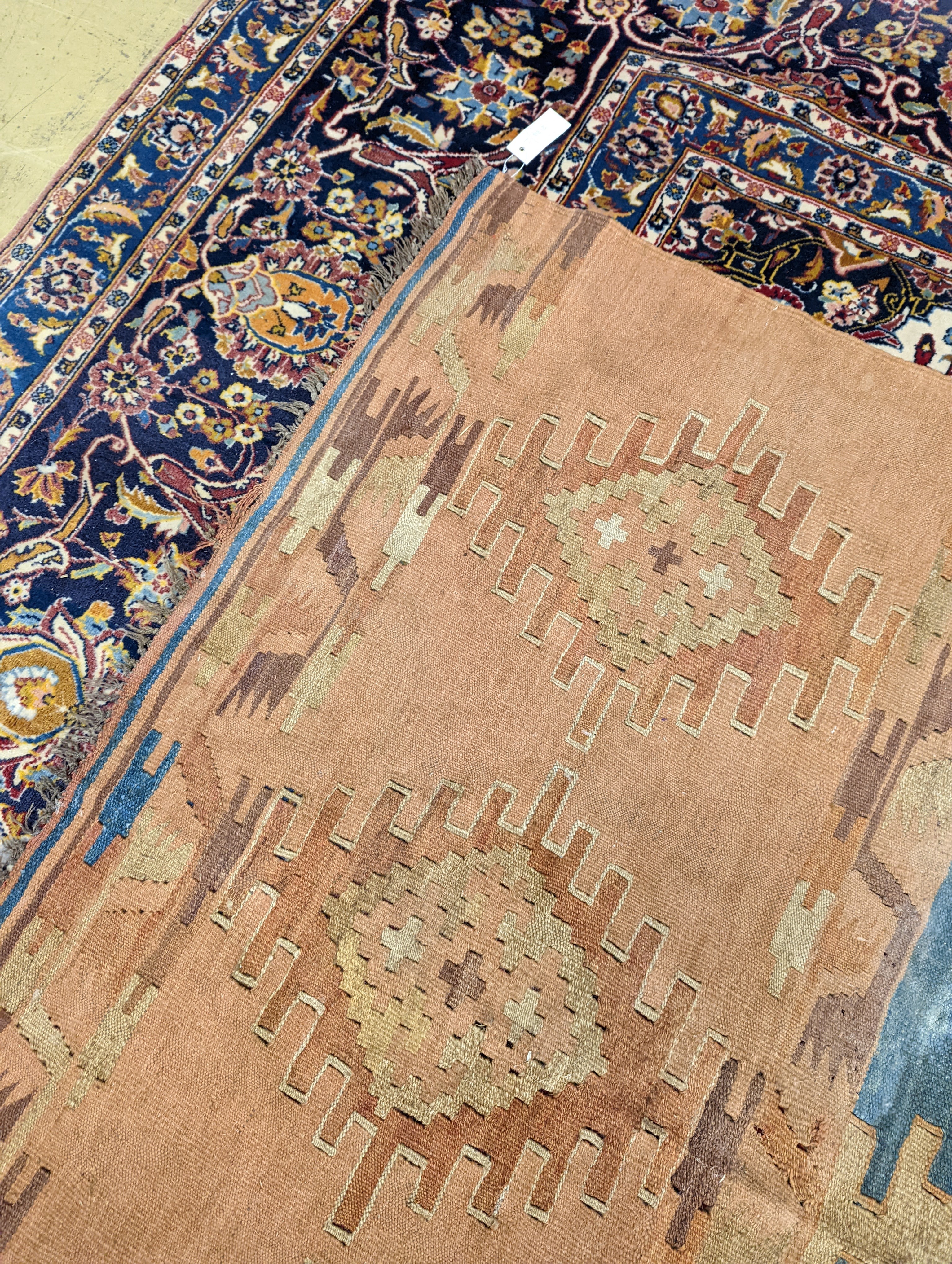 An Afghan Kelim flatweave carpet, 192 x 150cm